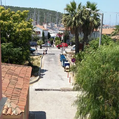 Antik Ridvan * Cesme