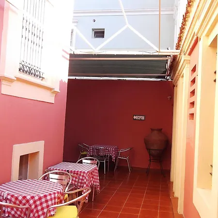 Antik Ridvan Guest house *